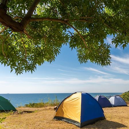 Steller Hostel & Camping โอเดสซา ภายนอก รูปภาพ