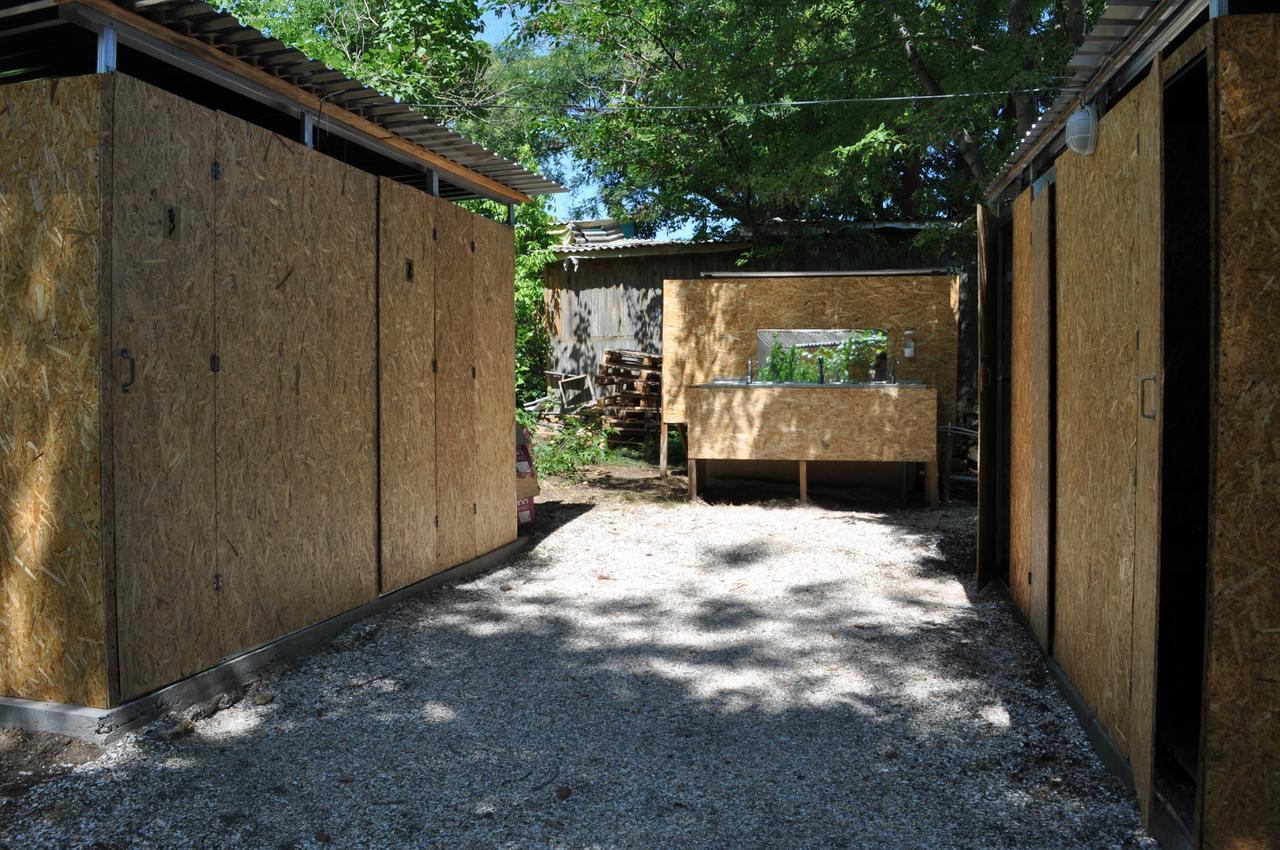 Steller Hostel & Camping โอเดสซา ภายนอก รูปภาพ