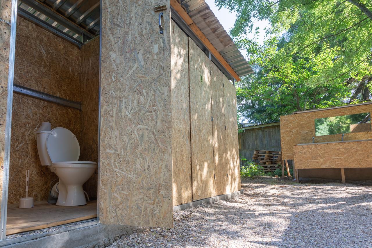 Steller Hostel & Camping โอเดสซา ภายนอก รูปภาพ